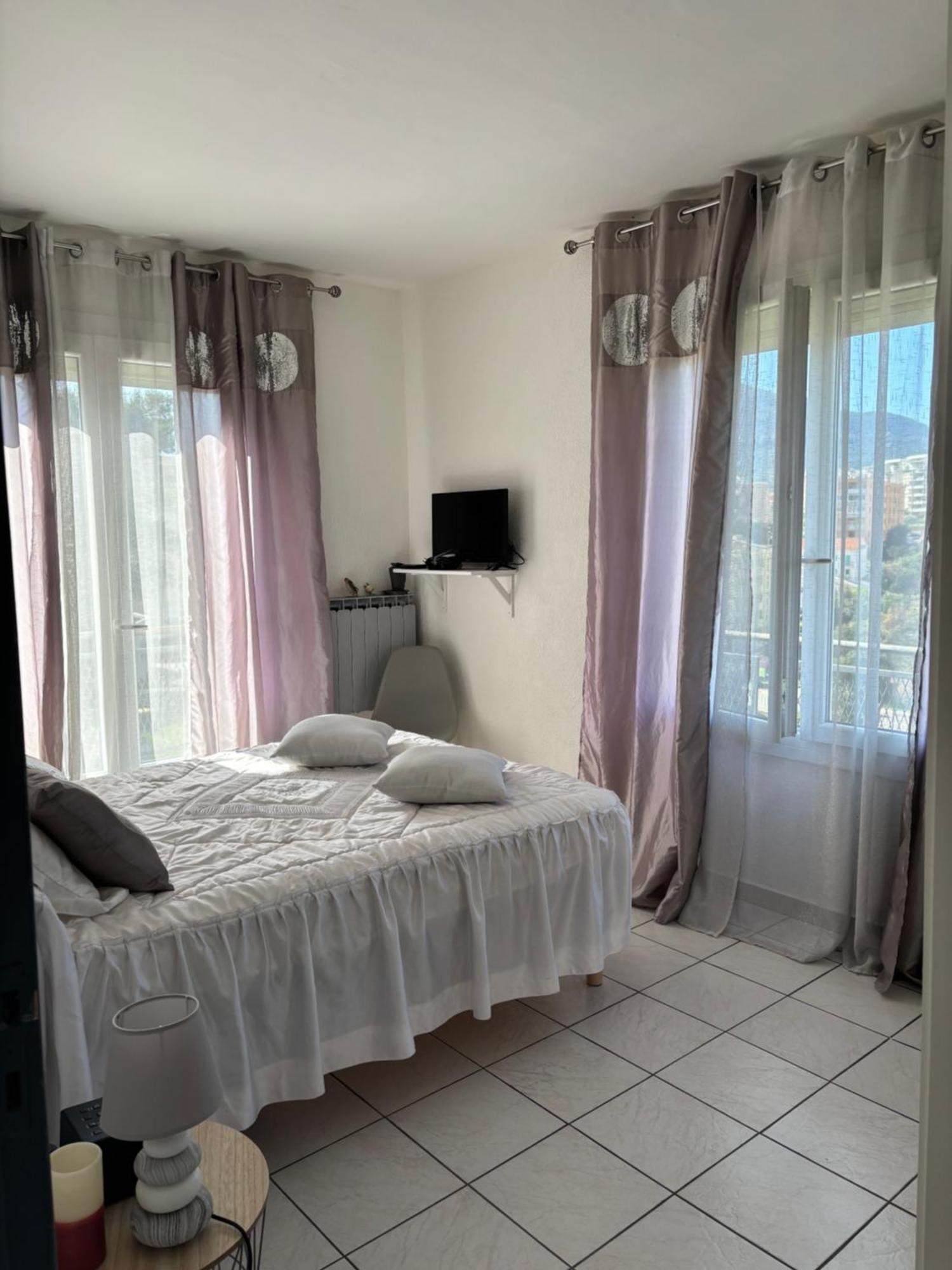 T3 Secteur Pietralba * Ajaccio (Corsica)